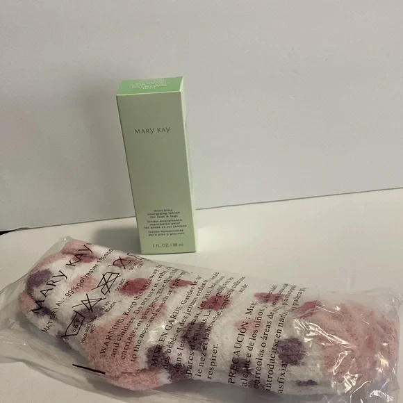 Mary Kay : Mint Bliss Energizing Lotion - Picture 3 of 5